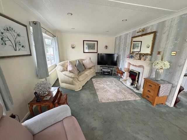 Sunnybank, Lapley, ST19