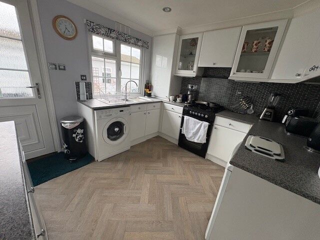 Sunnybank, Lapley, ST19
