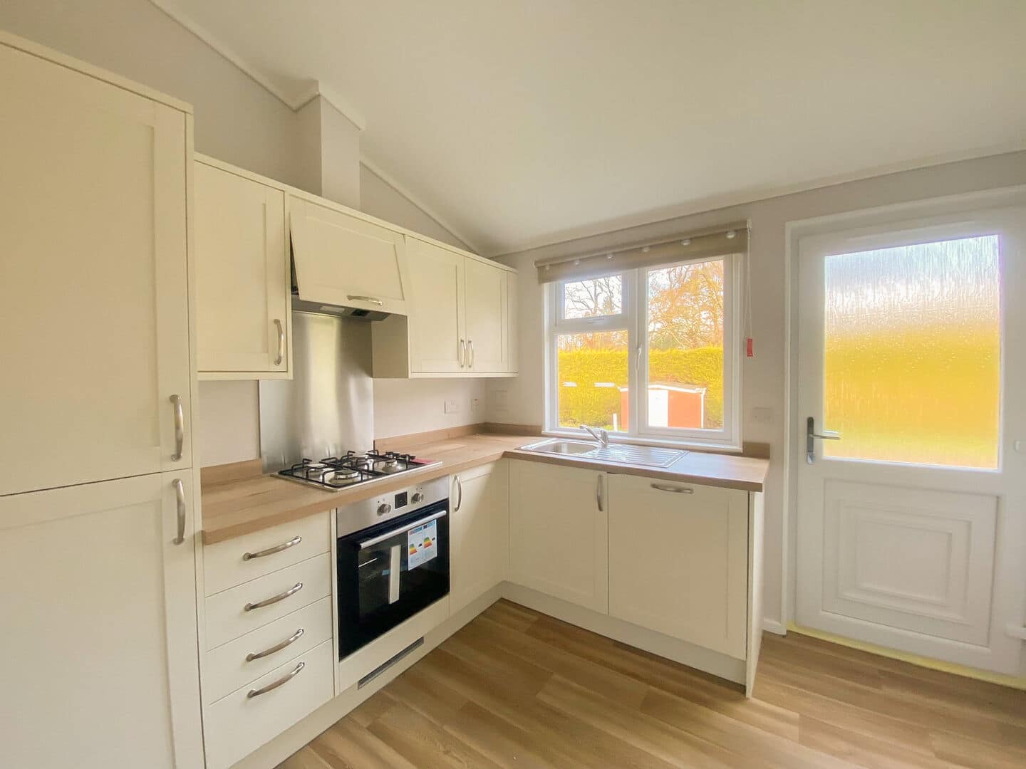Holyhead Road, Albrighton, WV7