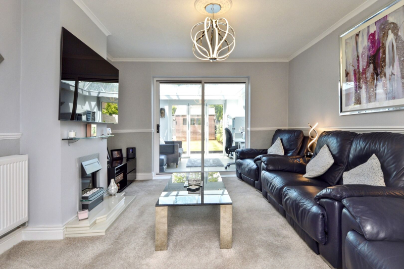 Woden Road South, Wednesbury