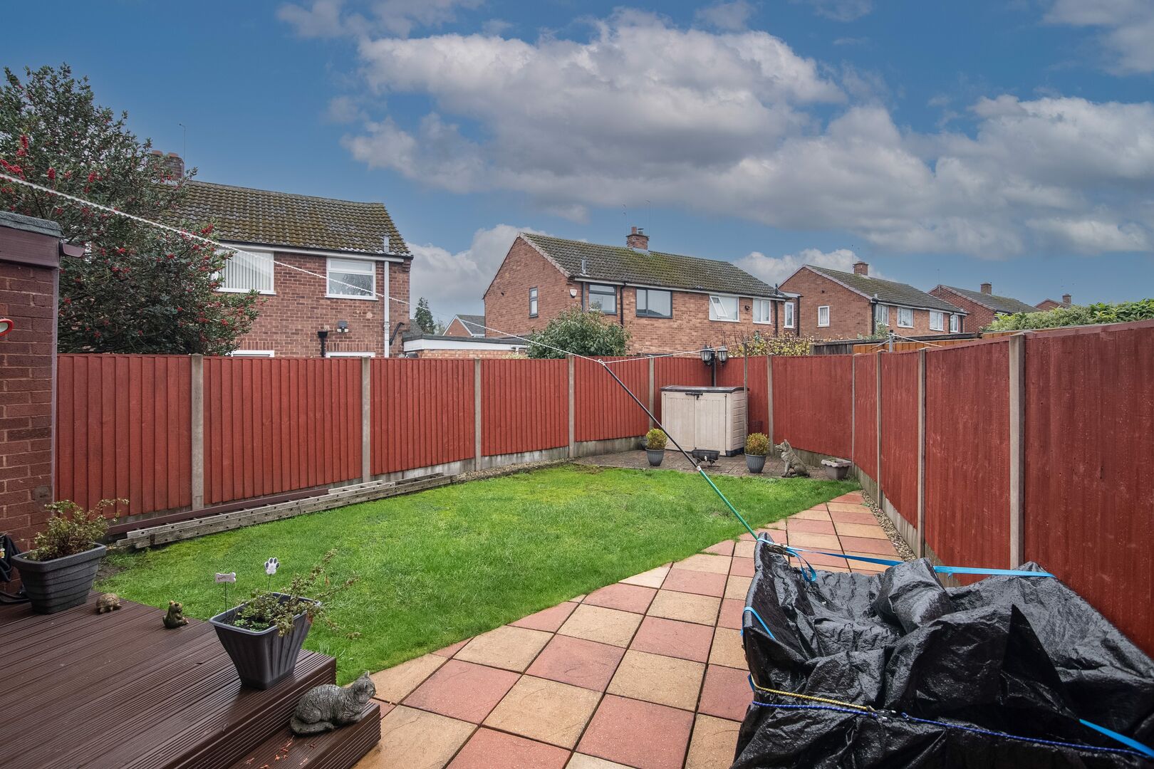 Elizabeth Walk, TIPTON, DY4 0AZ