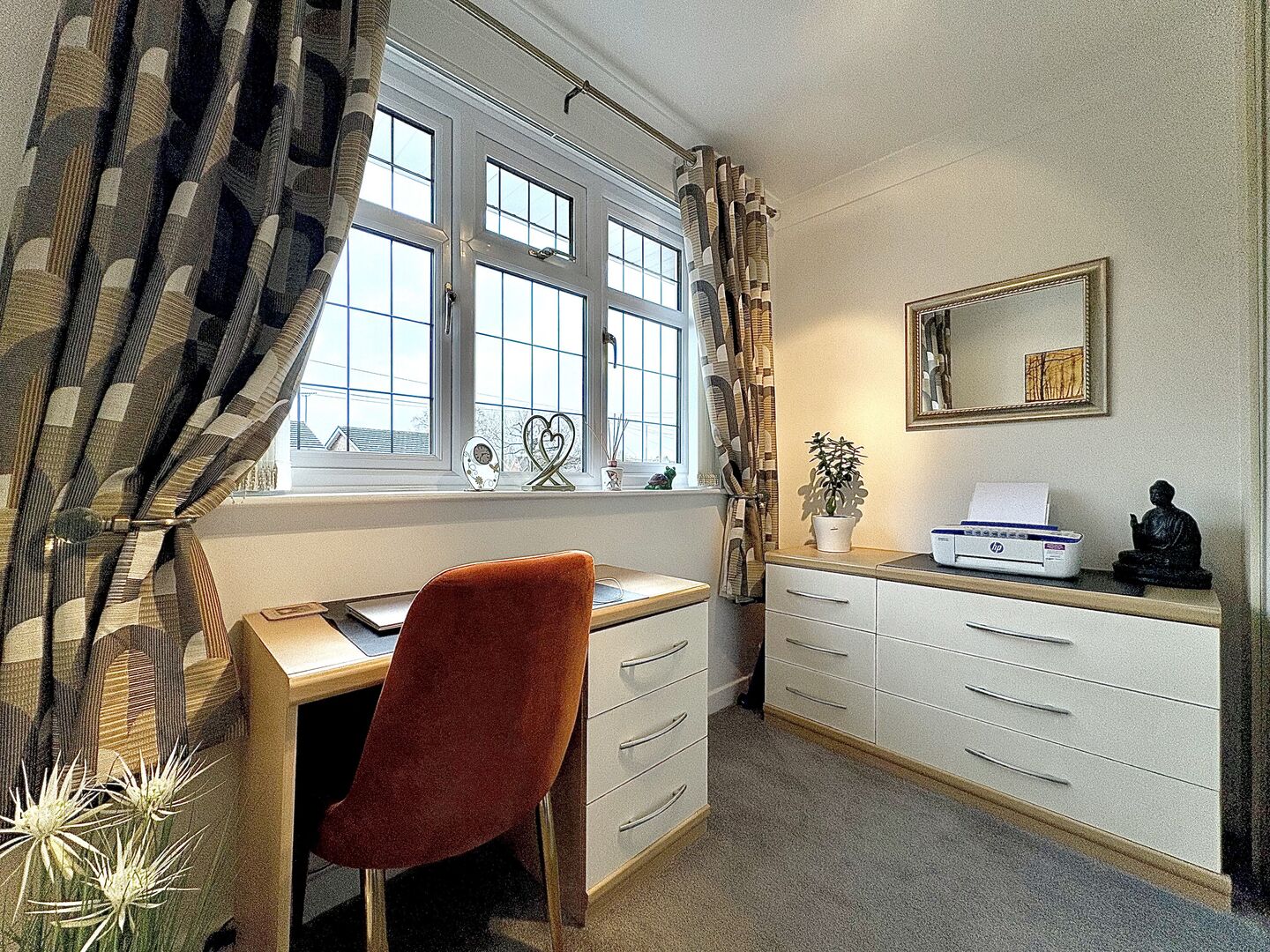 Melford Close, SEDGLEY, DY3 3QU