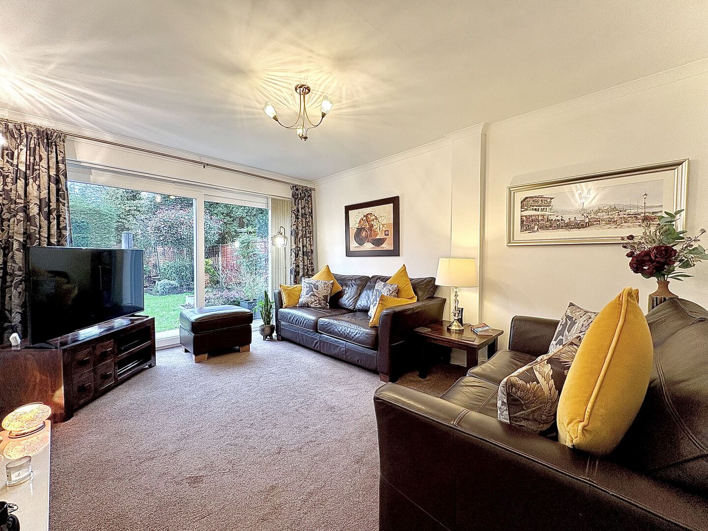 Melford Close, SEDGLEY, DY3 3QU