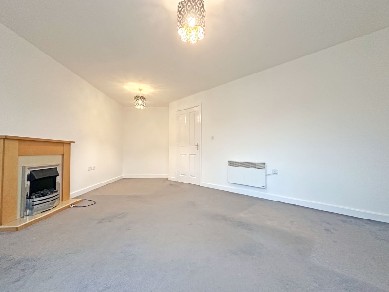 Doughty Close, TIPTON, DY4 7AJ