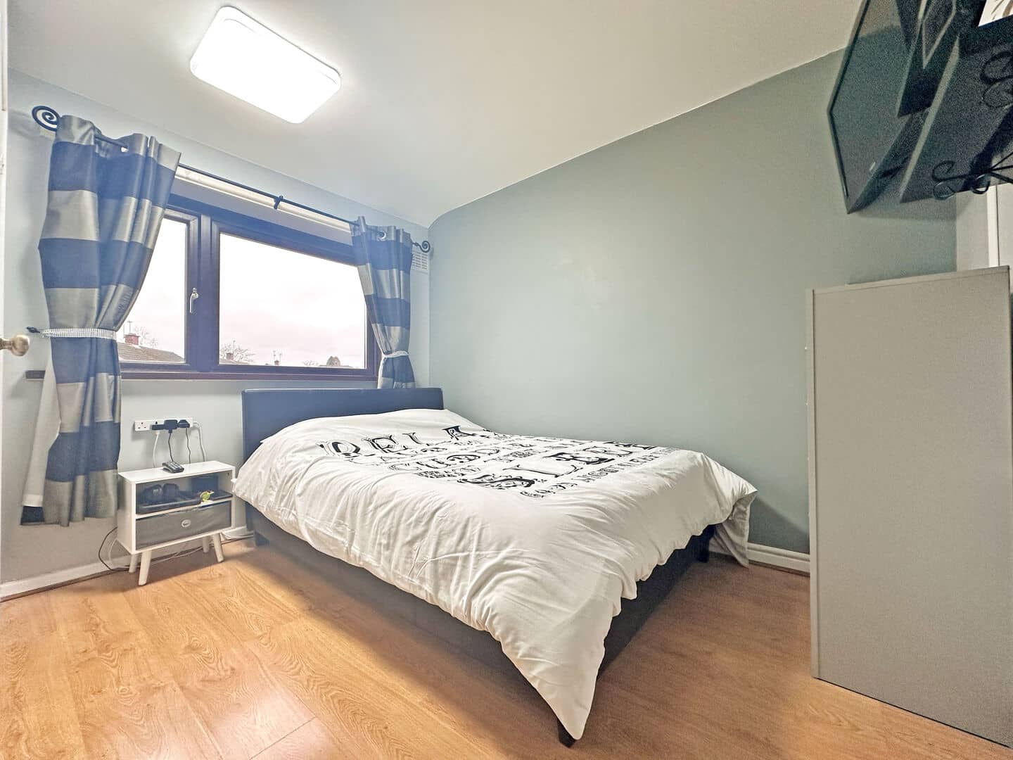 Elizabeth Walk, TIPTON, DY4 0AZ