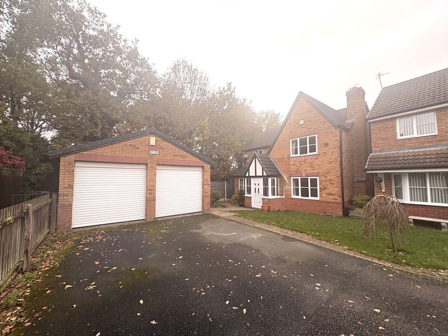 Burslem Close, Bloxwich, Walsall