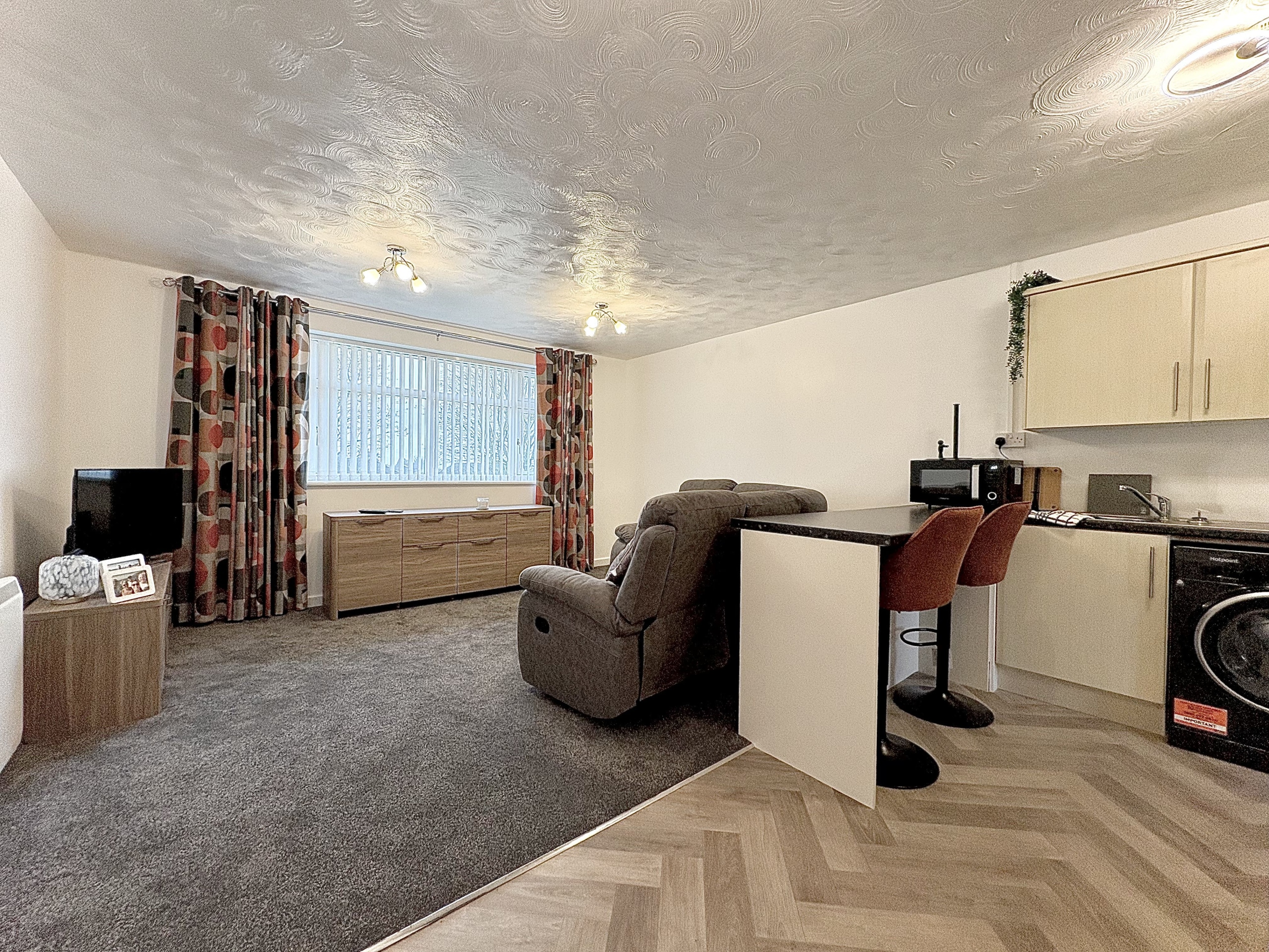 Sutton Court, ETTINGSHALL PARK, WV4 6QW