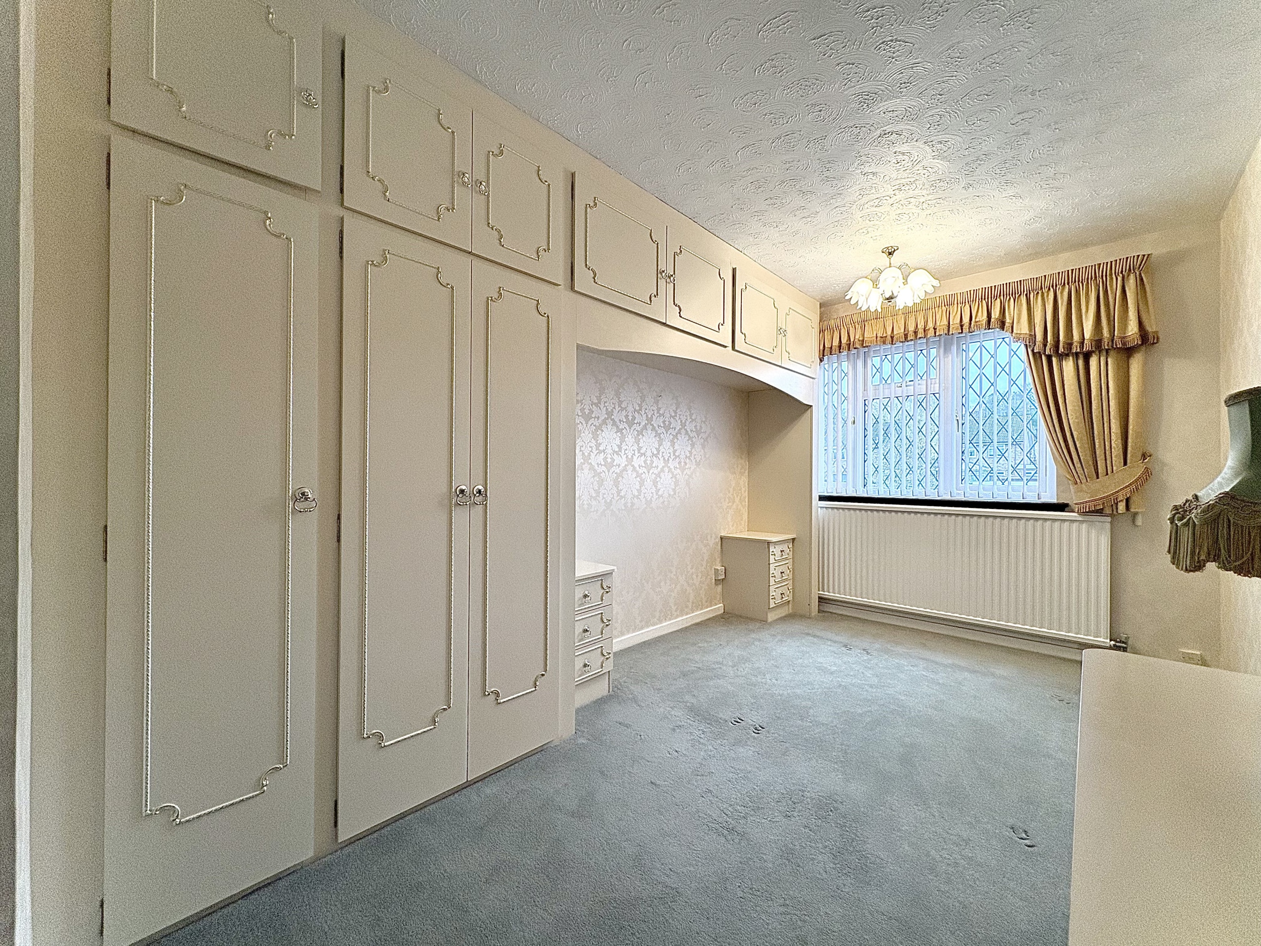 Jackdaw Close, SEDGLEY, DY3 3TS