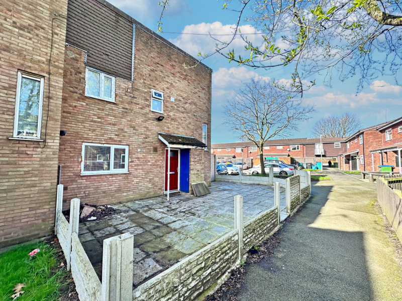 Ratcliff Walk, OLDBURY, B69