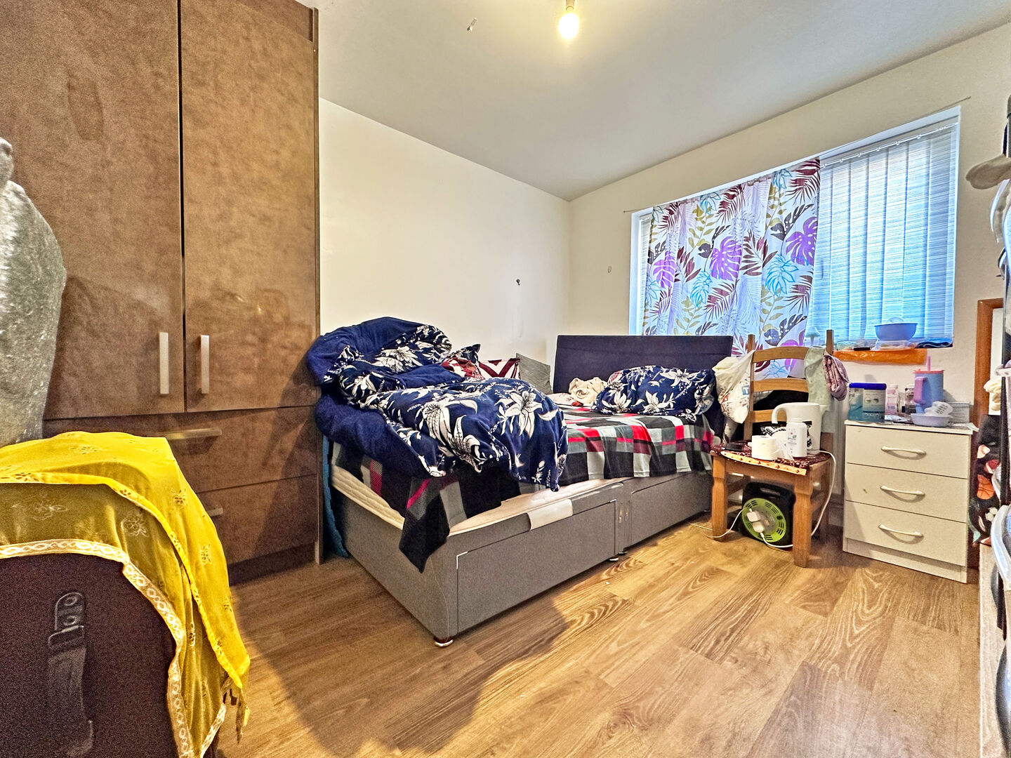 Ratcliff Walk, OLDBURY, B69