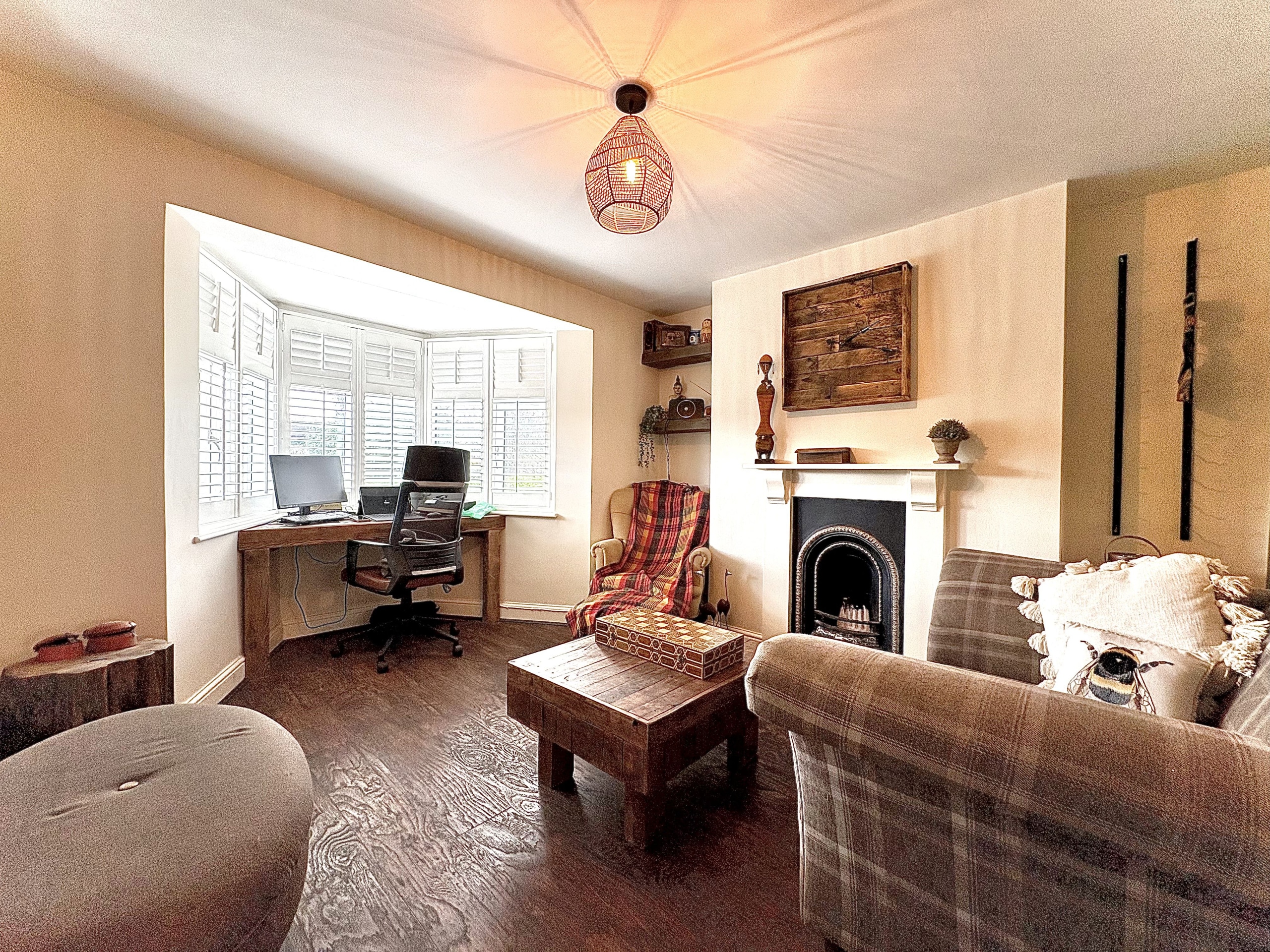 Bridgnorth Road, HIMLEY, DY3 4LJ