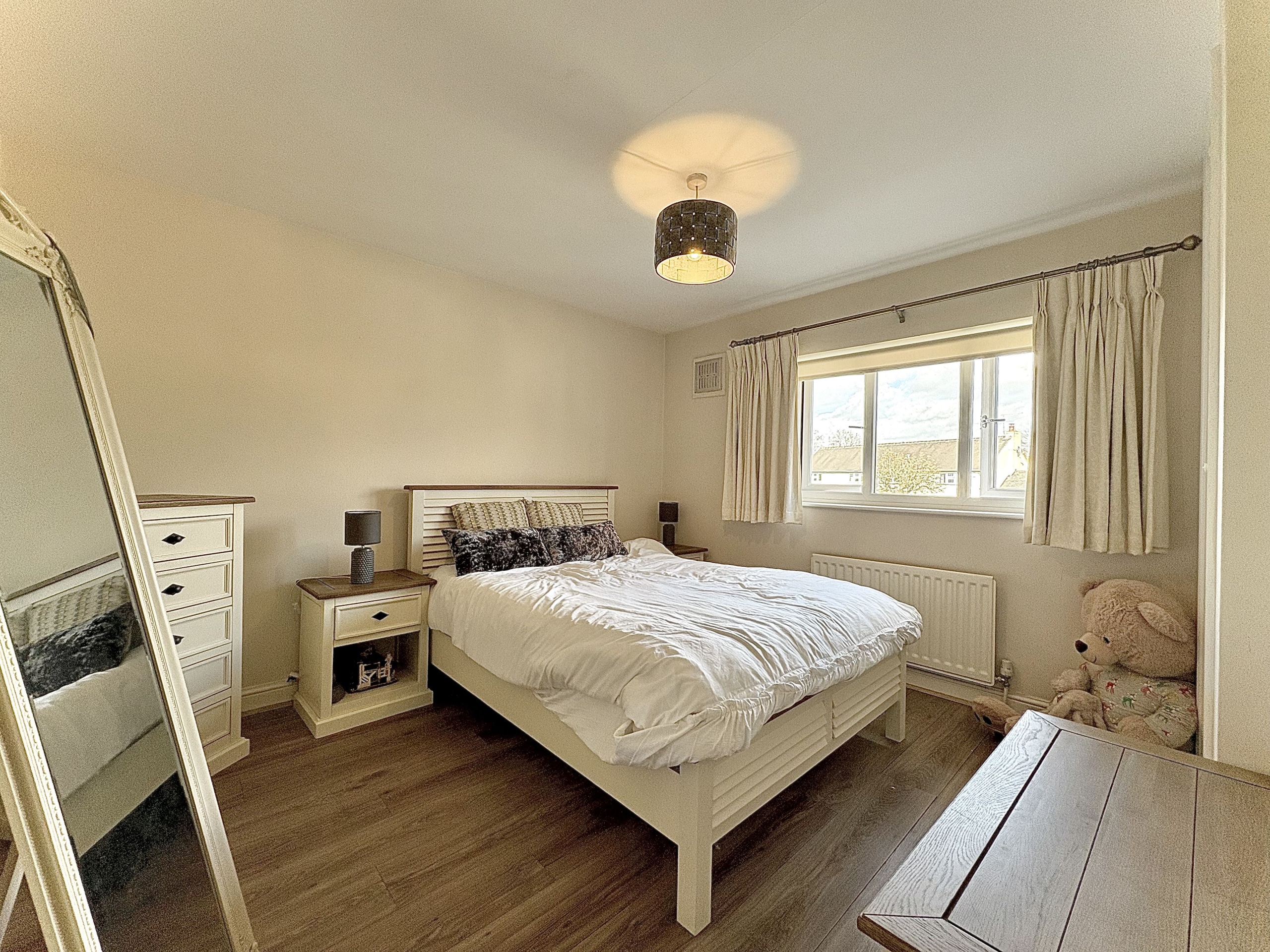 Bridgnorth Road, HIMLEY, DY3 4LJ