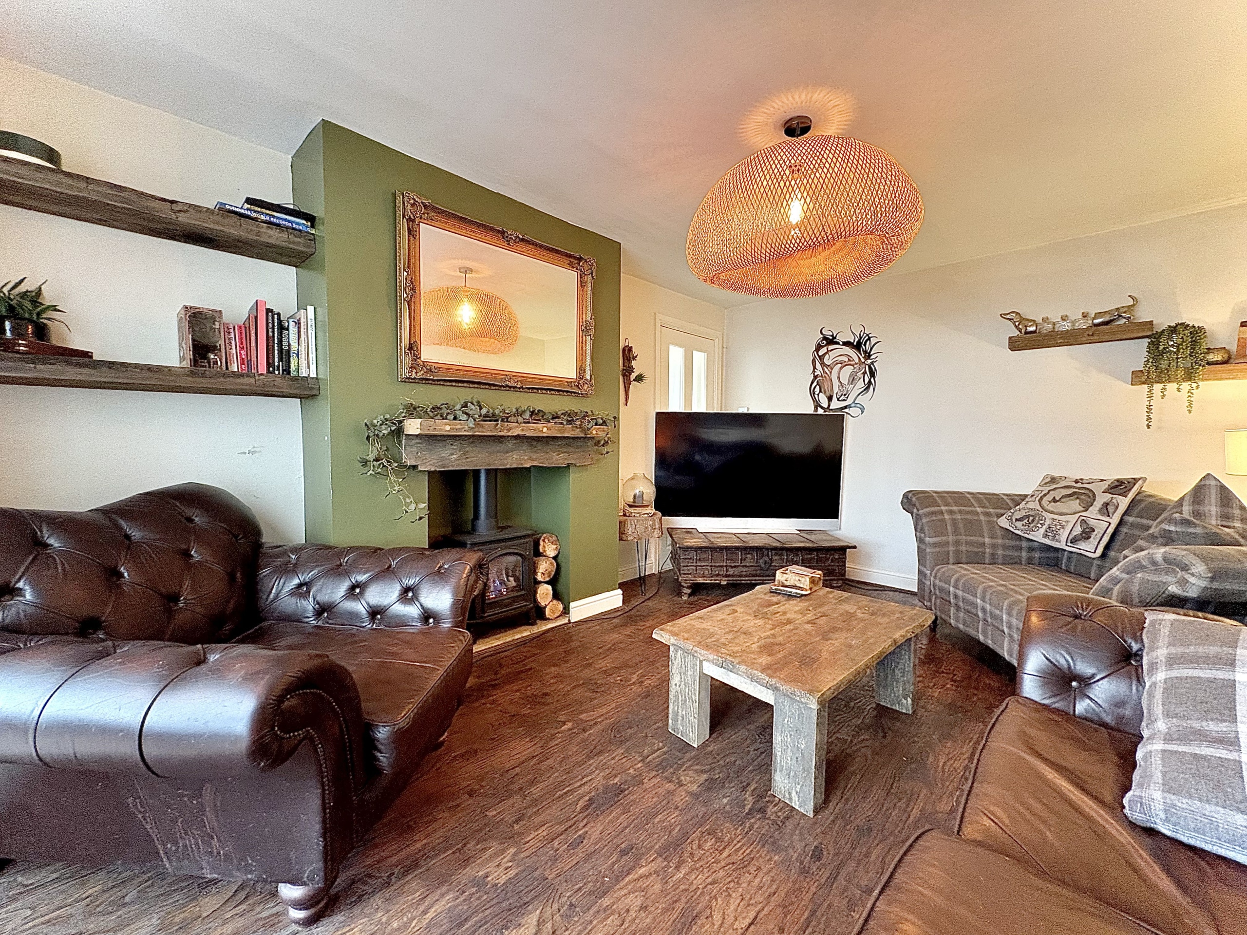 Bridgnorth Road, HIMLEY, DY3 4LJ