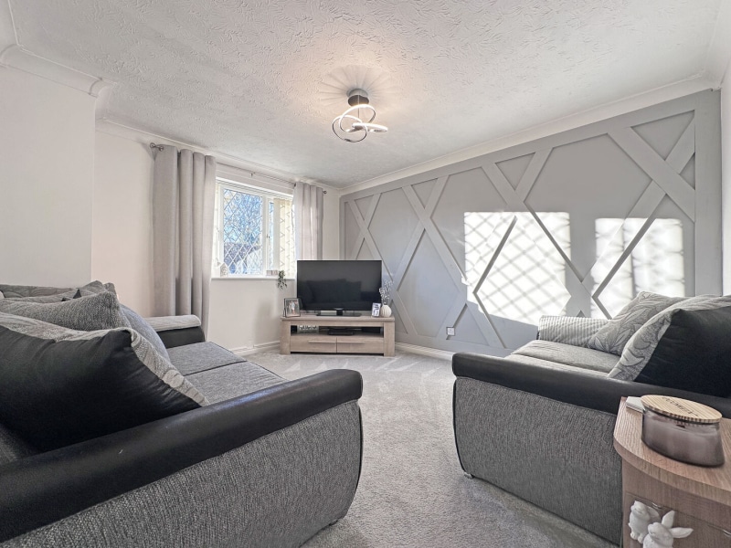 Wordsworth Close, TIPTON, DY4 0TQ