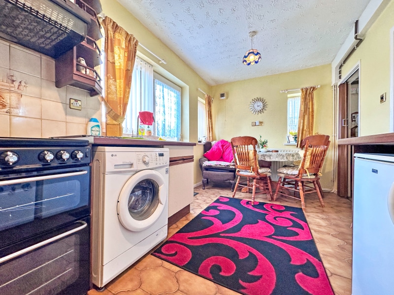 Jowetts Lane, WEST BROMWICH, B71 2RB
