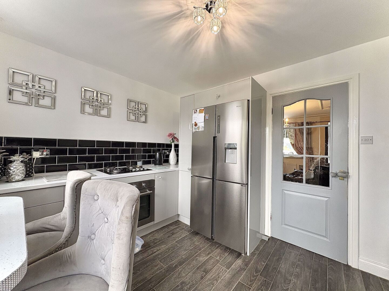 Highland Road, UPPER GORNAL, DY1 3BT