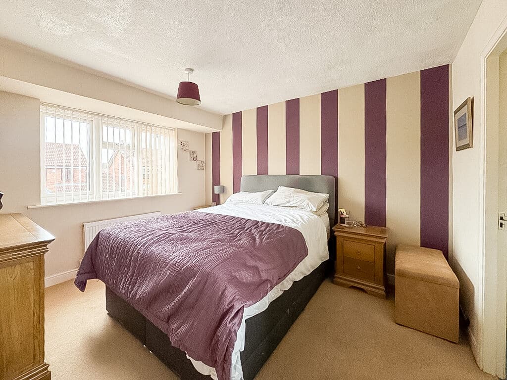 Ferndown Gardens, Wolverhampton