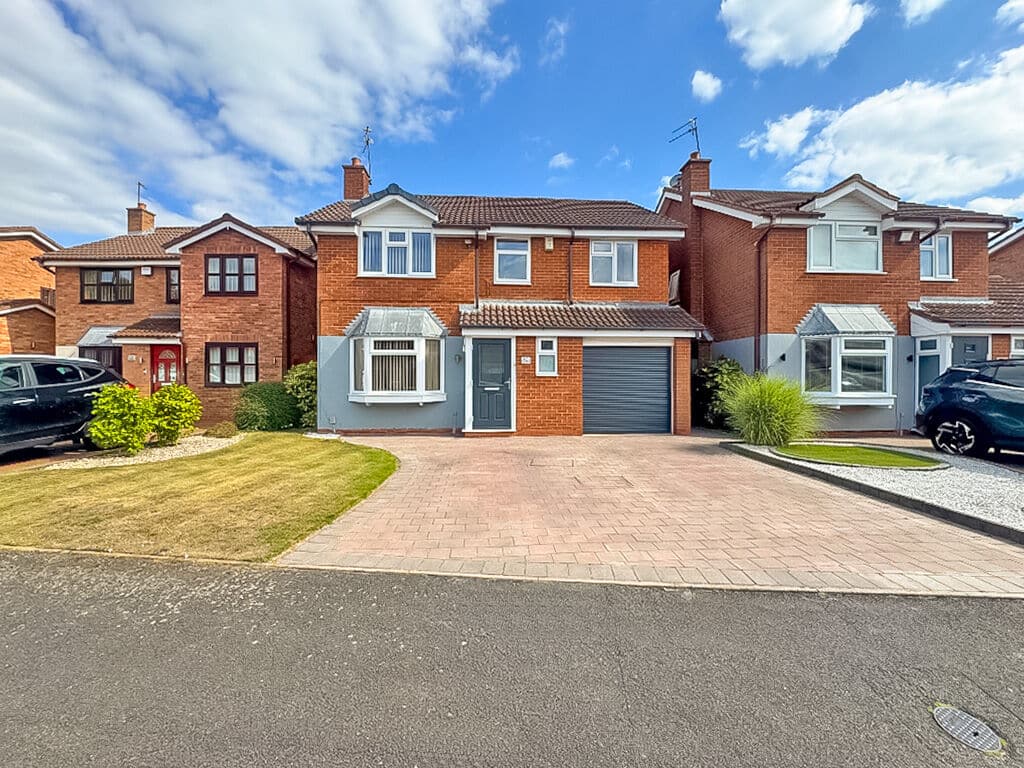 Ferndown Gardens, Wolverhampton
