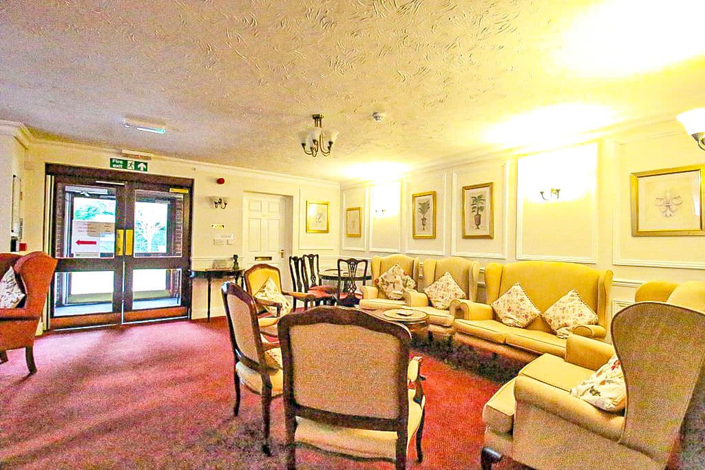 Pendene Court, Penn Road, Wolverhampton, WV4 5UZ