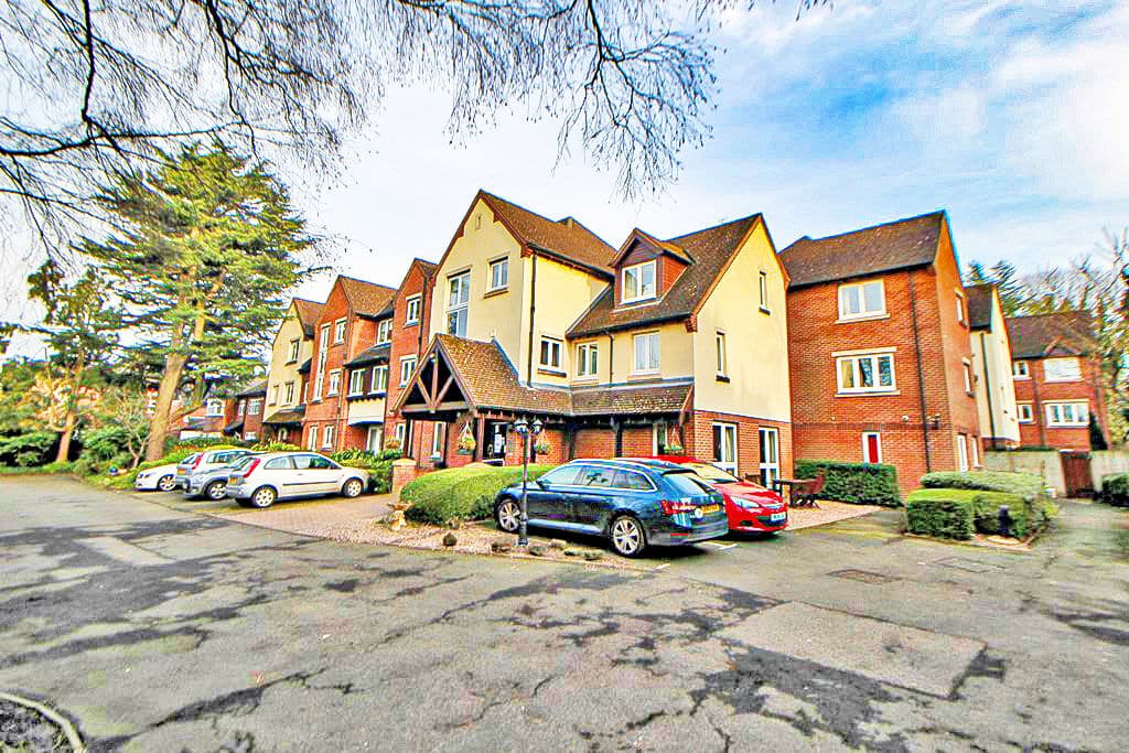 Pendene Court, Penn Road, Wolverhampton, WV4 5UZ