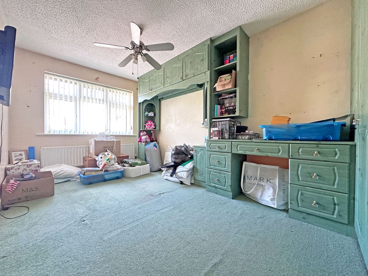 Grayling Close, Wednesbury
