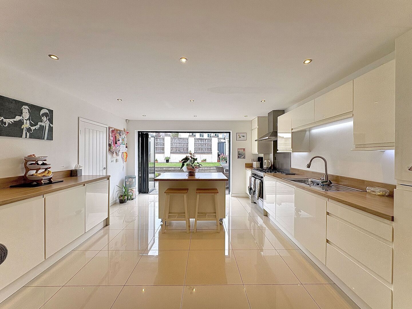 Eve Lane, UPPER GORNAL, DY1 3TY