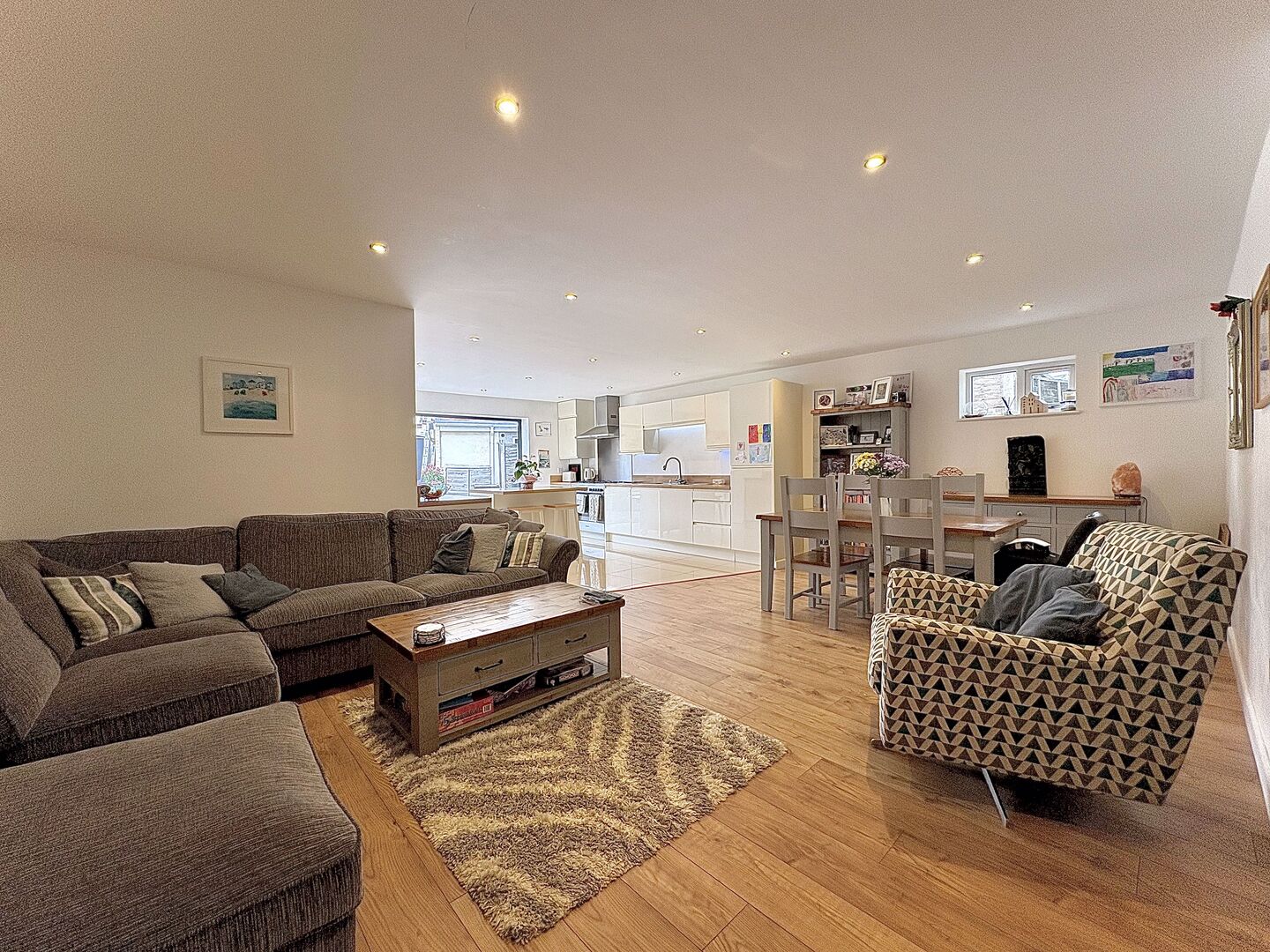 Eve Lane, UPPER GORNAL, DY1 3TY