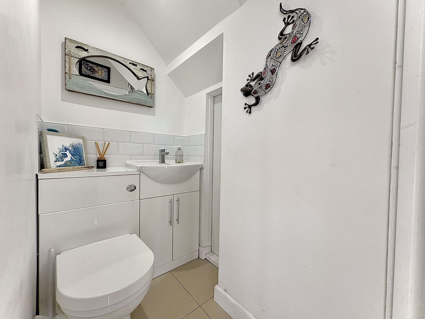 Eve Lane, UPPER GORNAL, DY1 3TY