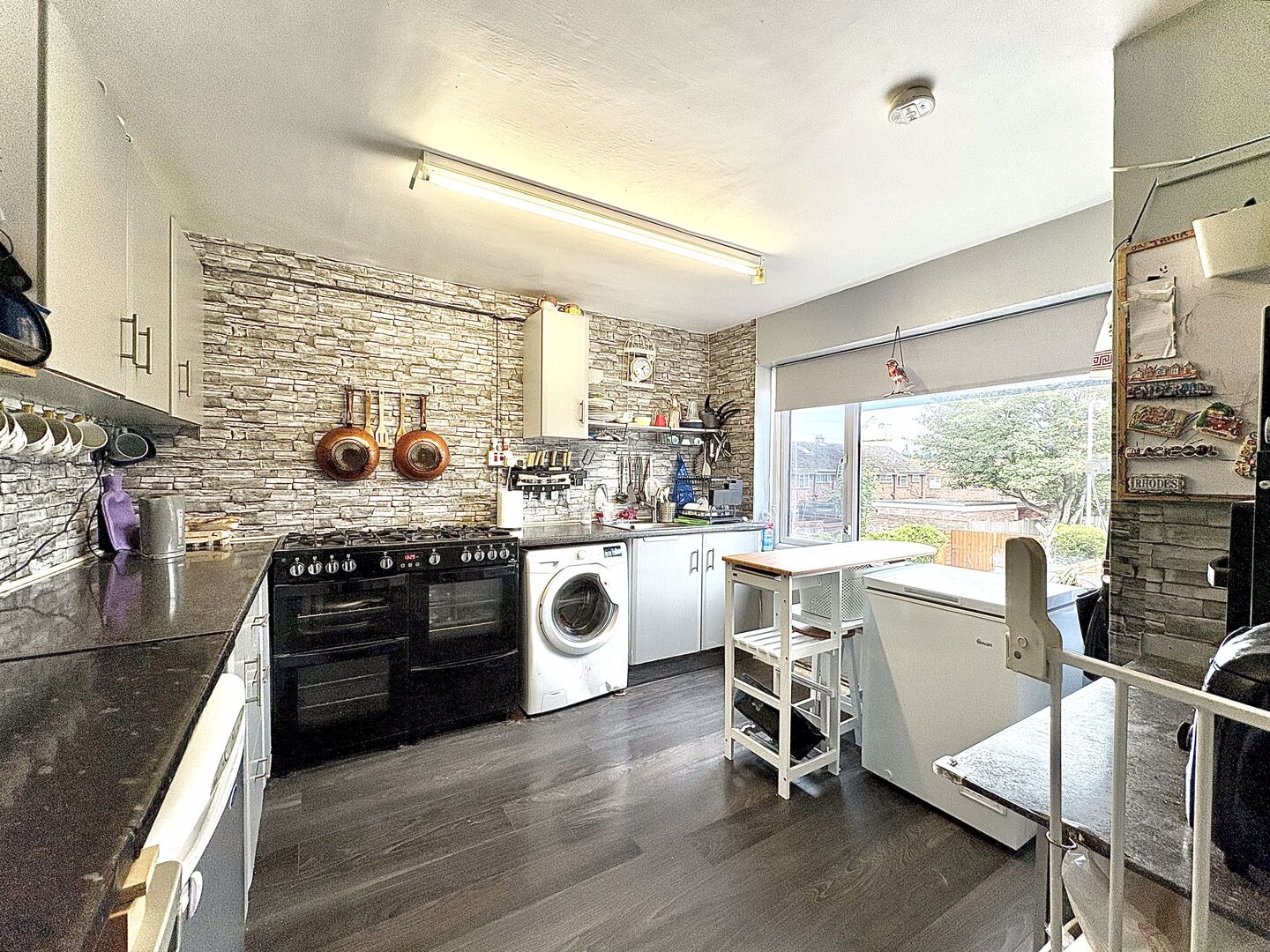 Bank Street, Bilston, WV14 8PD