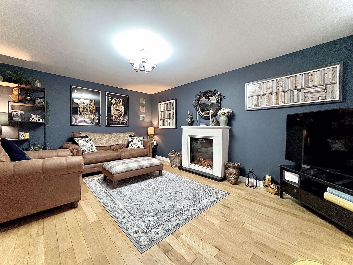 Sandstone Close, LOWER GORNAL, DY3 2EQ