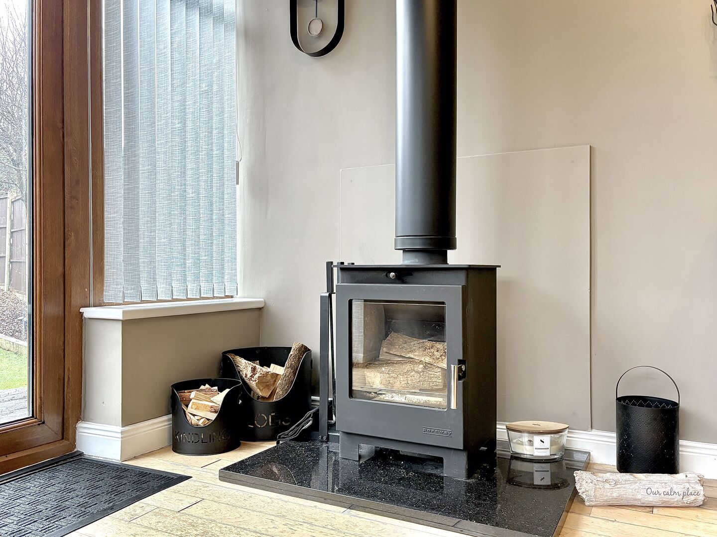 Sandstone Close, LOWER GORNAL, DY3 2EQ