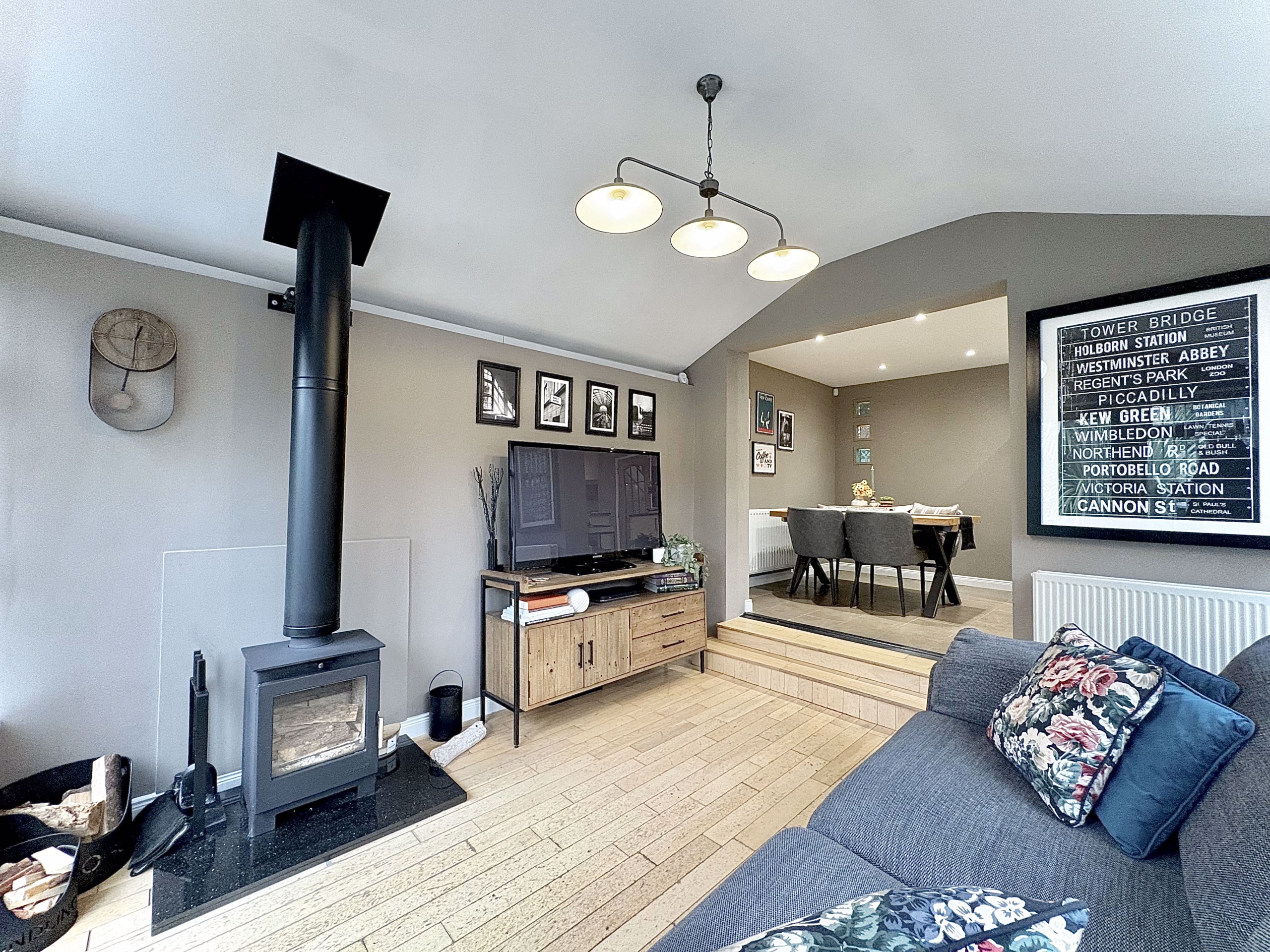 Sandstone Close, LOWER GORNAL, DY3 2EQ