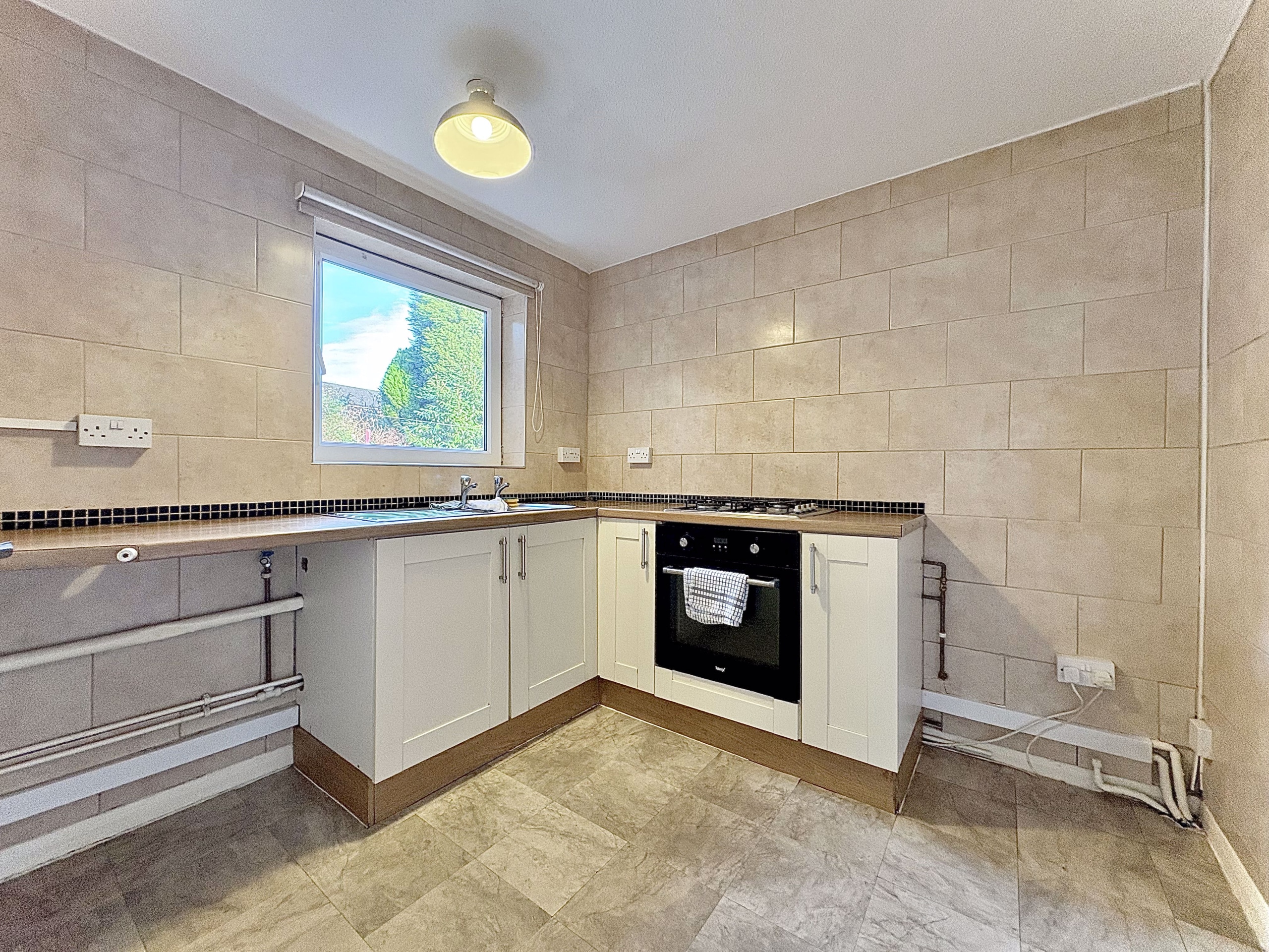 Kennedy Crescent, LOWER GORNAL, DY3 2JG