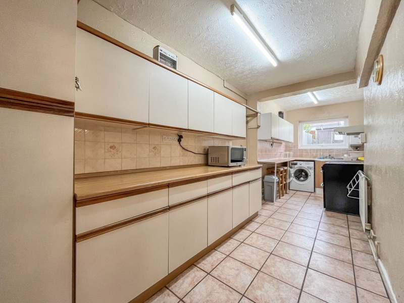 Redhurst Drive, Wolverhampton, WV10