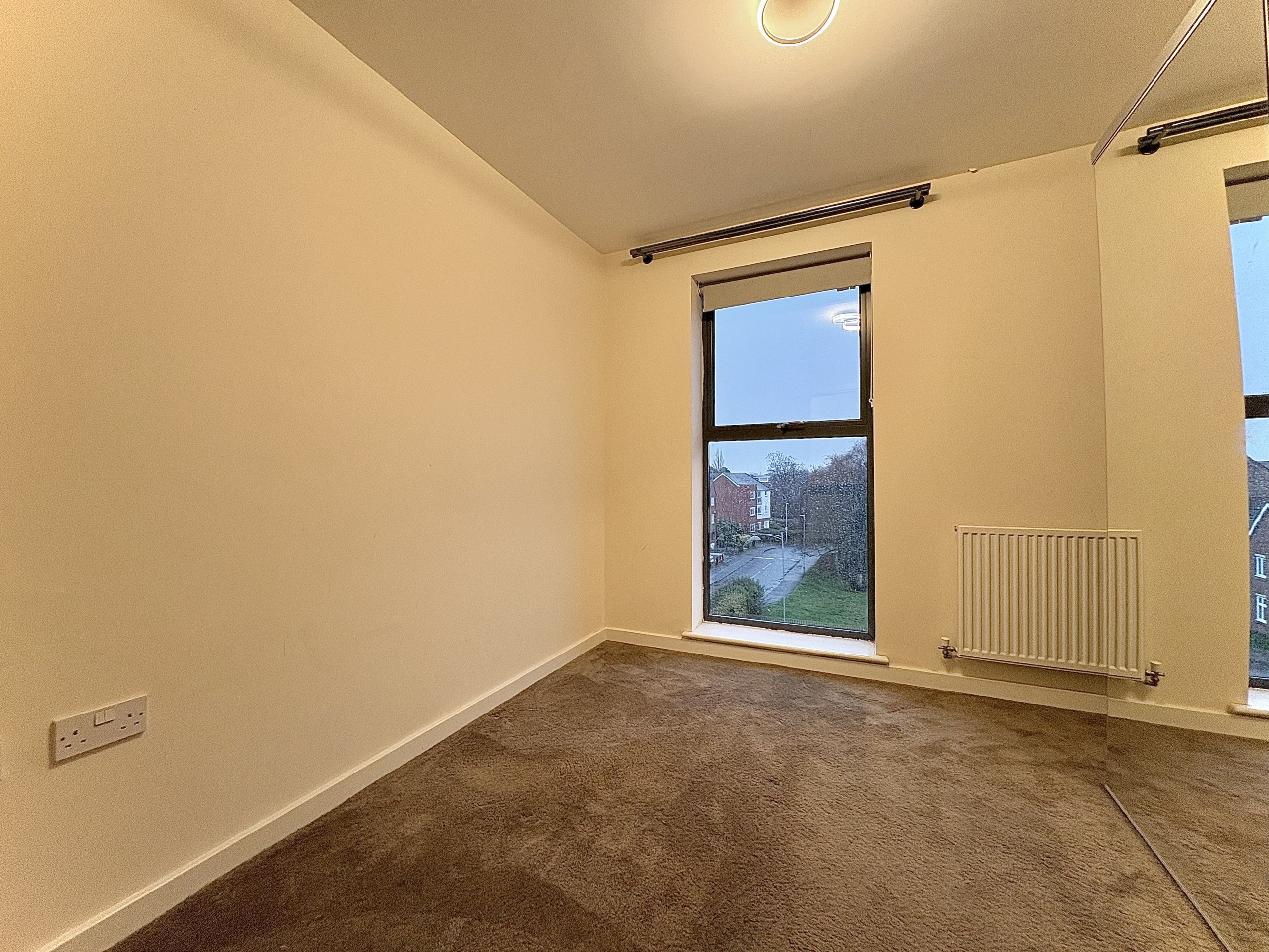 Rothesay Gardens, Wolverhampton, WV4 6DD