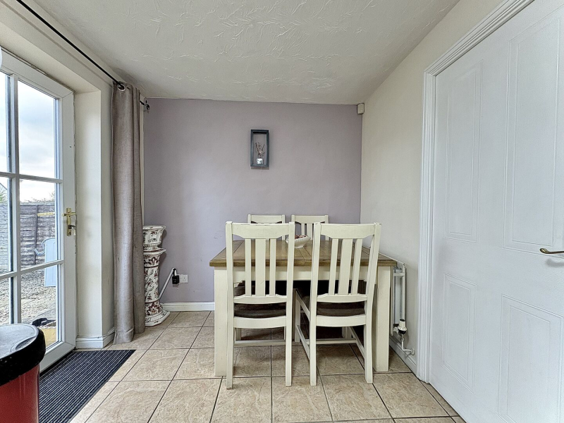 Garrick Close, EARLS KEEP, DY1 3DF
