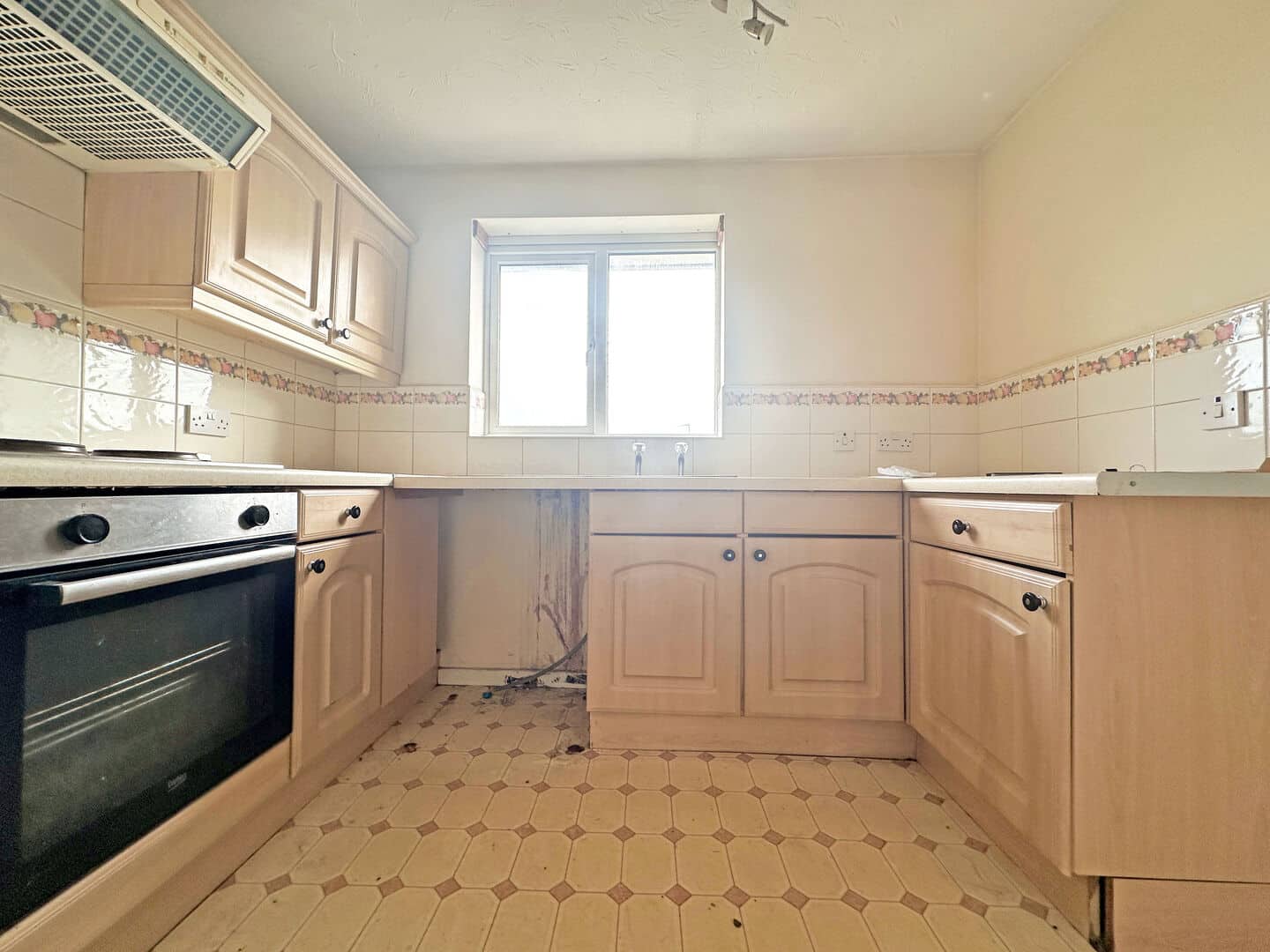 Mytton Grove, TIPTON, DY4 9TF