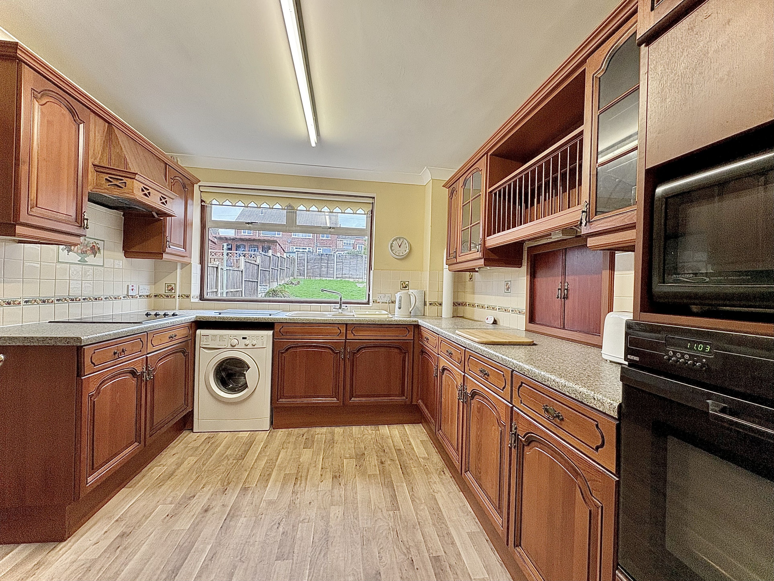 Cotwall End Road, LOWER GORNAL, DY3 3EJ
