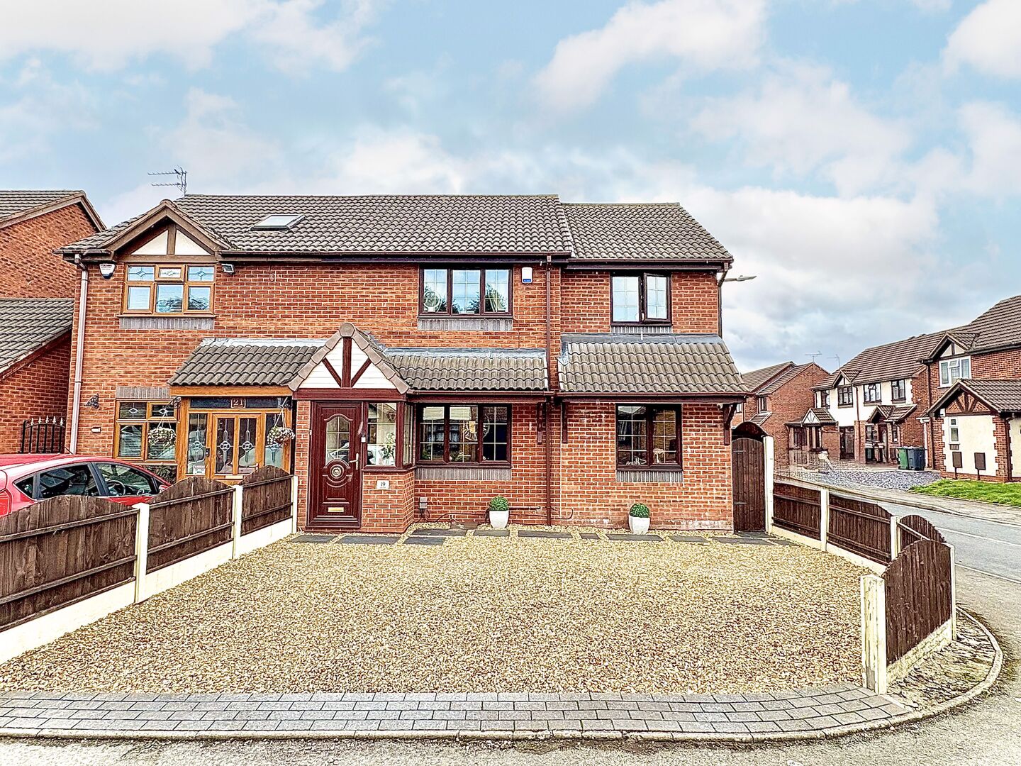 Julie Croft, Bilston, WV14 8YT