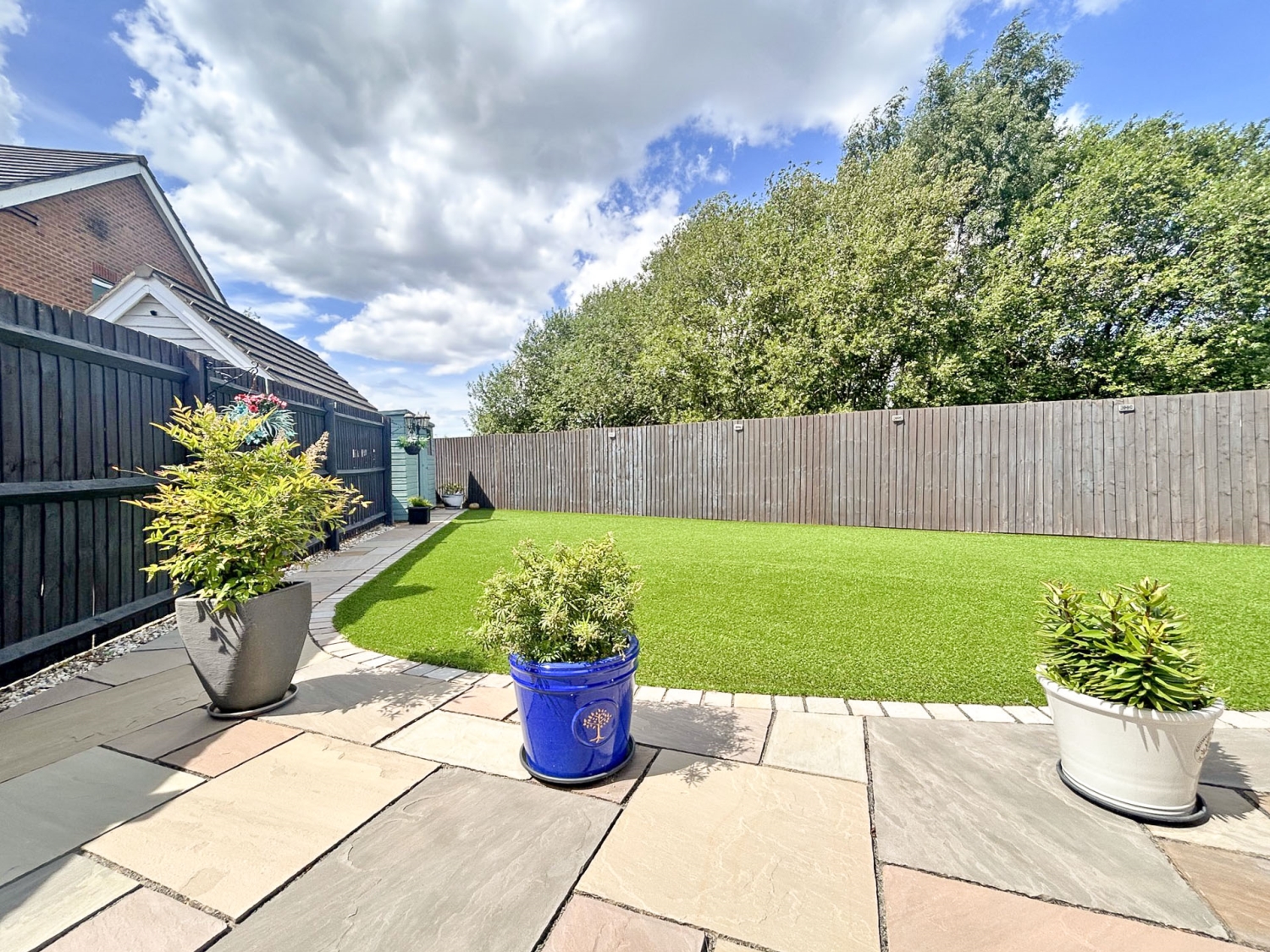 Himley Close, Bilston, West Midlands, WV14 0LJ