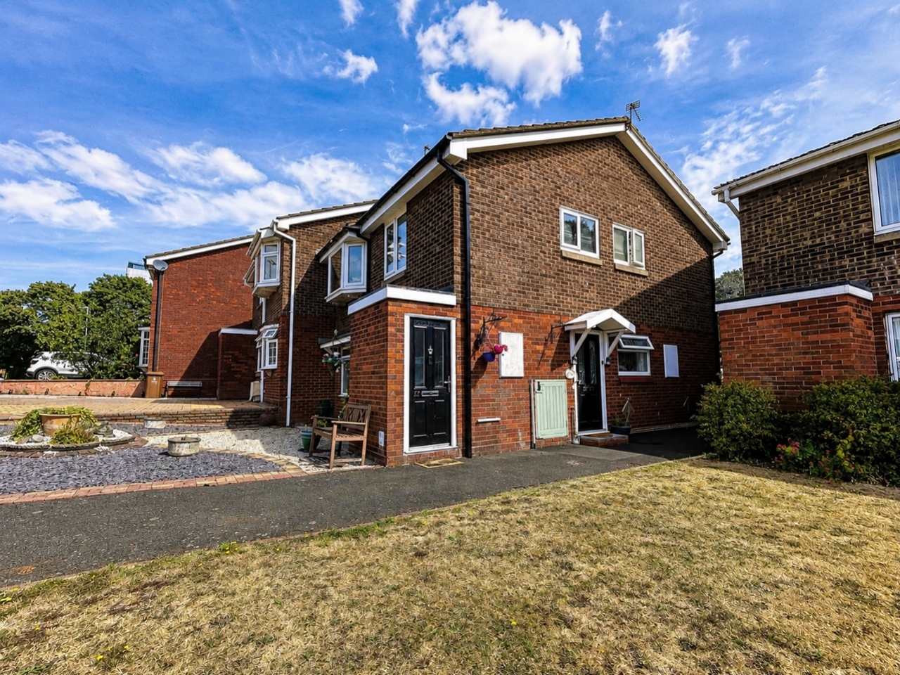 Newlands Close, Willenhall, WV13