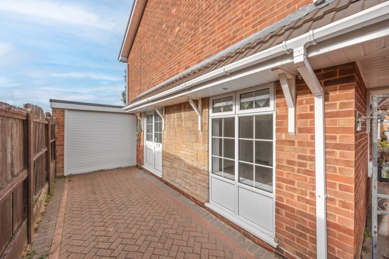 Redpine Crest, Willenhall, WV12