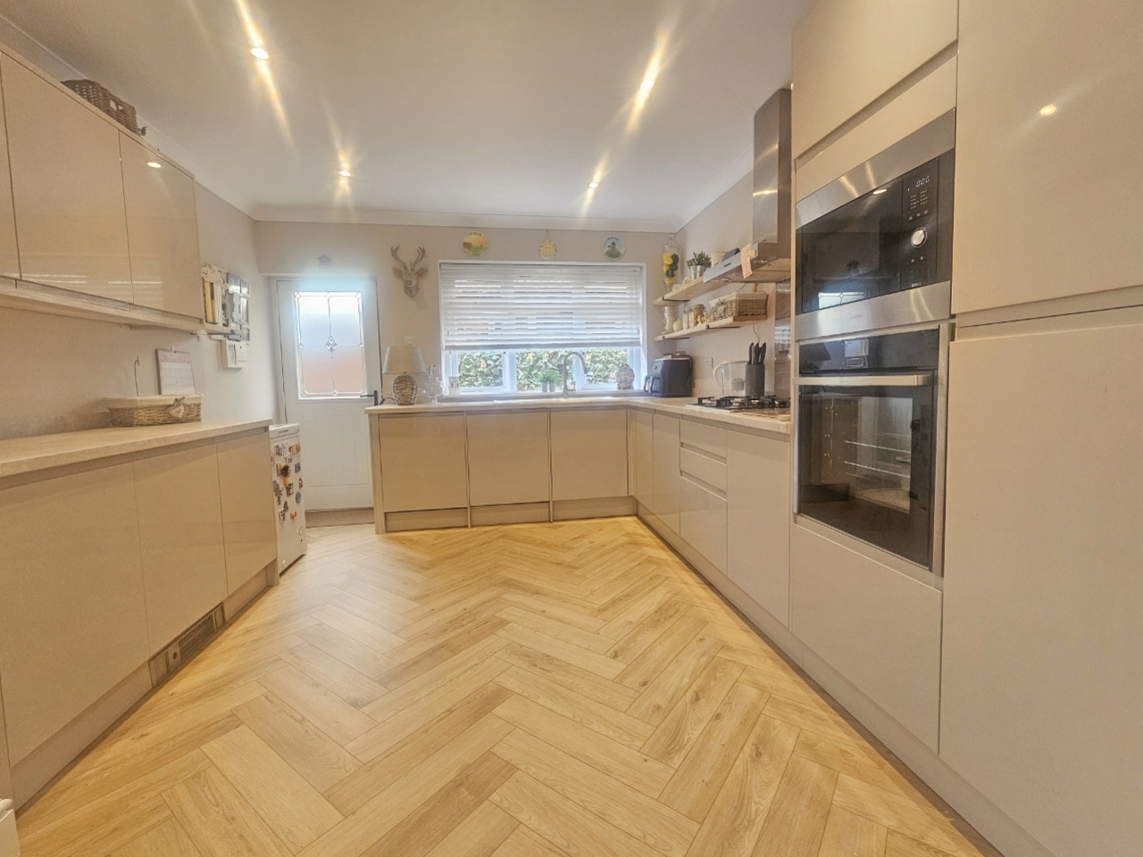 Bealeys Lane, Walsall, West Midlands, WS3