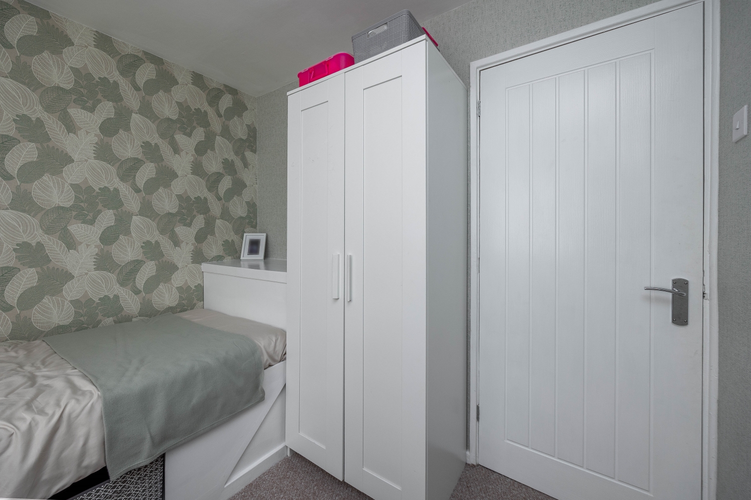 Summer Lane, Walsall, WS4