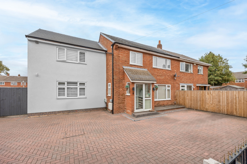 Summer Lane, Walsall, WS4