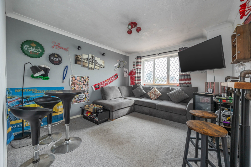 Signal Grove, Bloxwich, Walsall, WS3