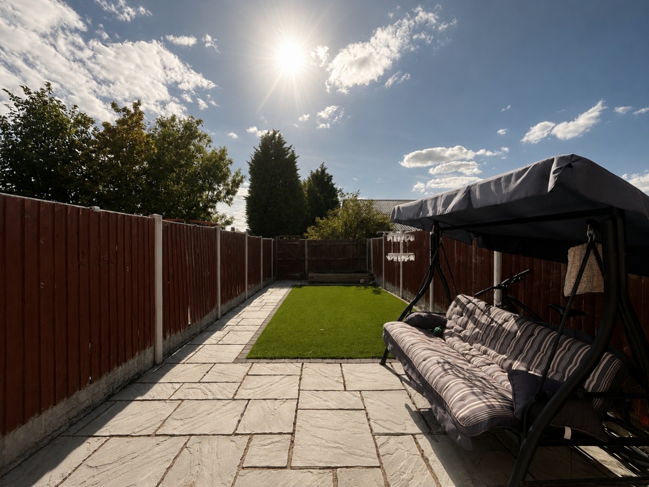 Squires Grove, Willenhall, WV12