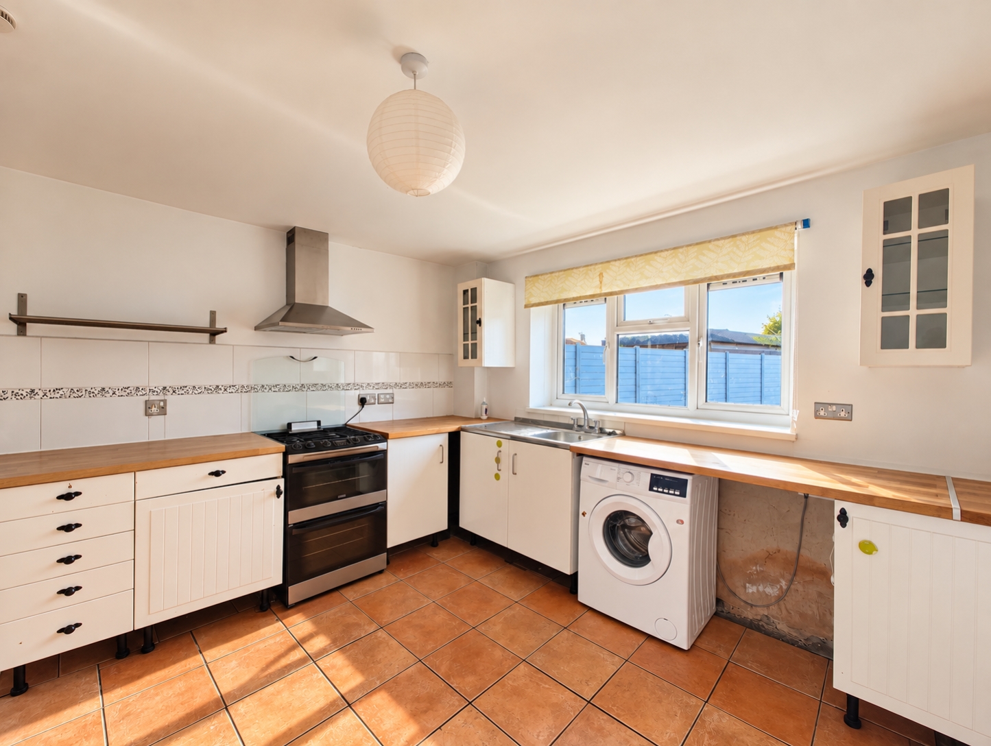 Elizabeth Avenue, Bilston, WV14
