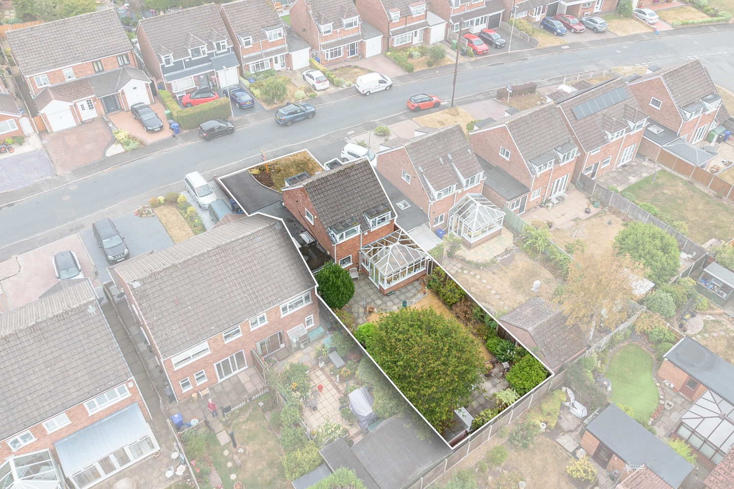 Alderdale Avenue, SEDGLEY, DY3