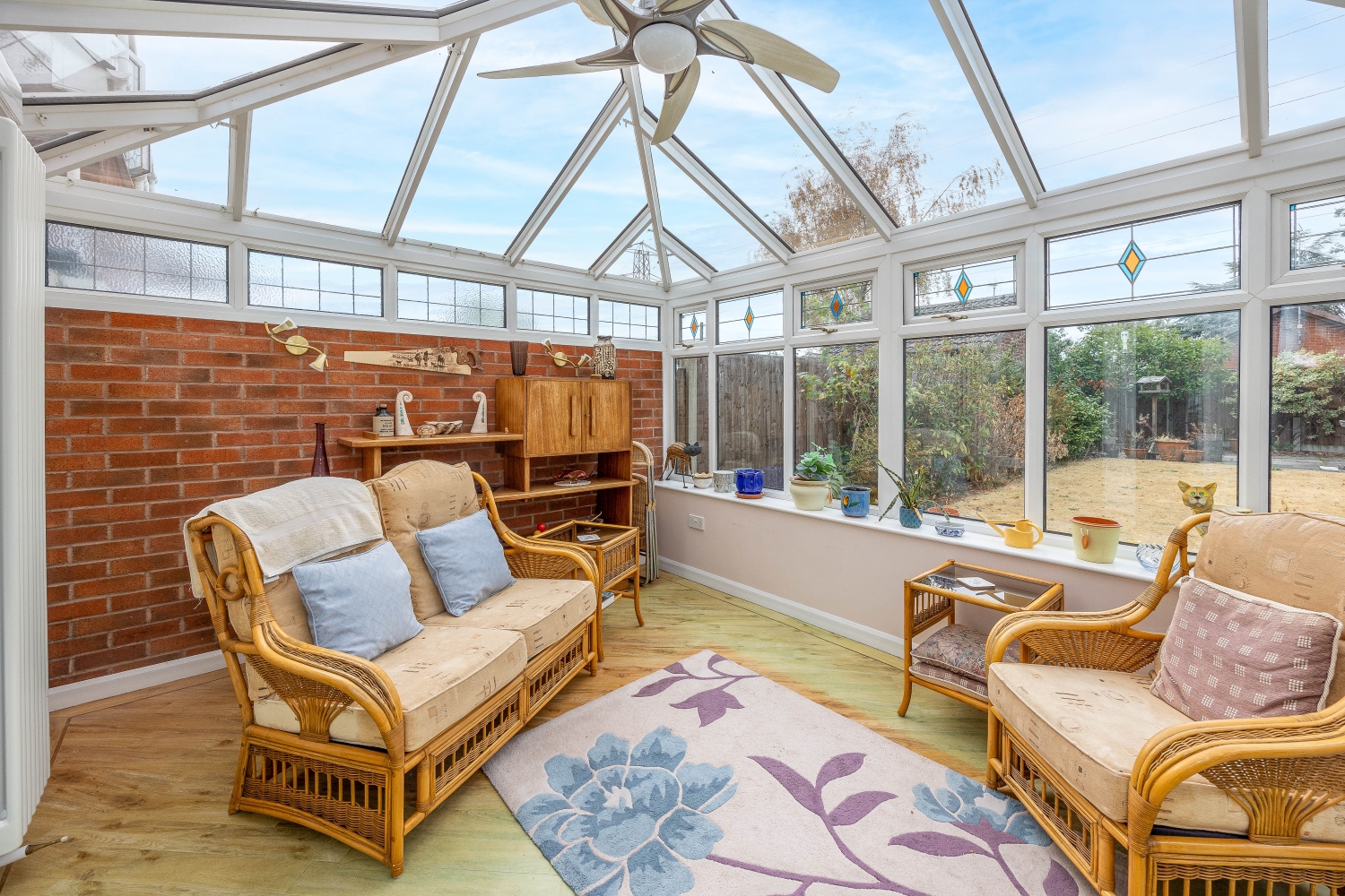 Alderdale Avenue, SEDGLEY, DY3